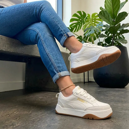 Tenis Blanco Gold Essence - Elegancia y confort en cada paso